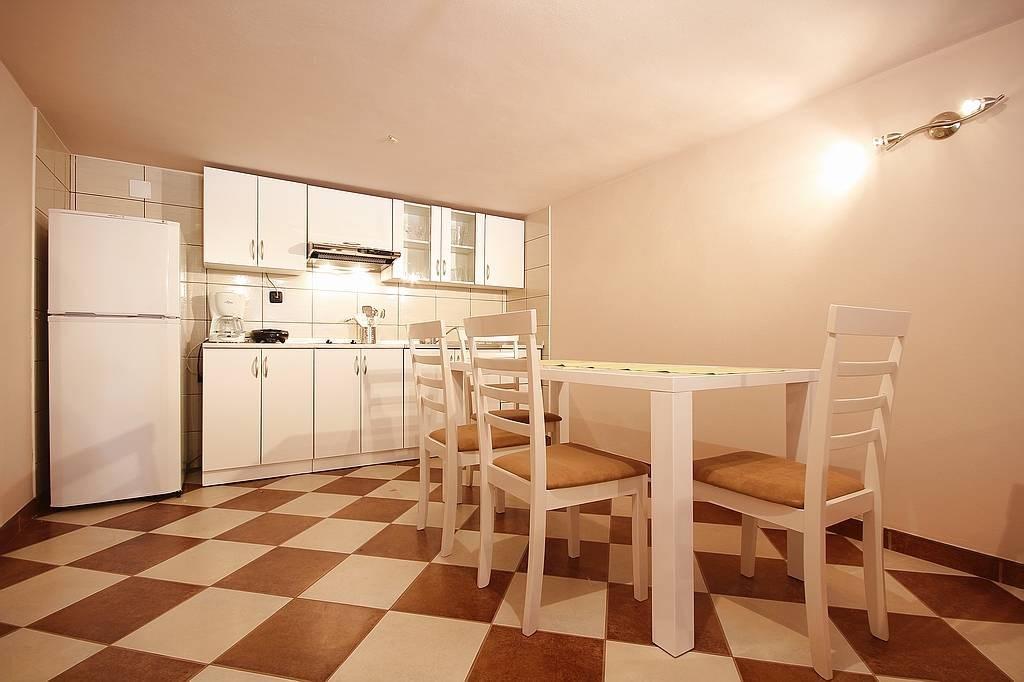 Apartments Danijel Премантура Екстериор снимка